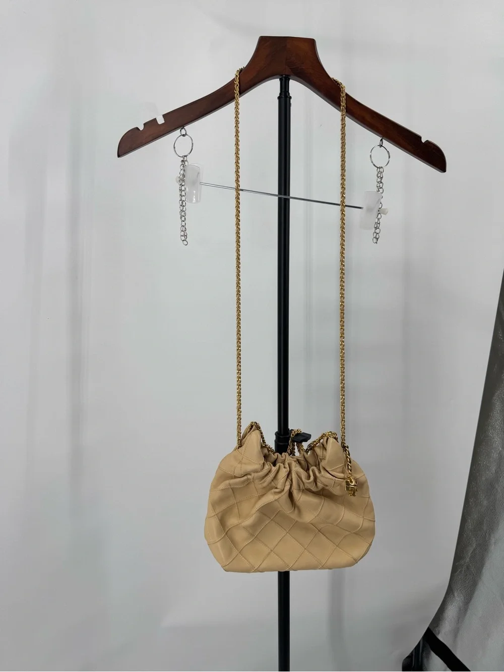 Designer-Inspired Cream Quilted Shoulder Bag with Chain Strap